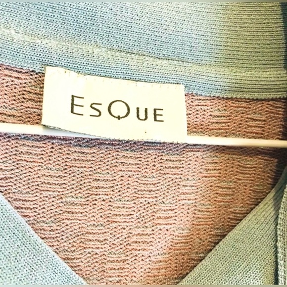 Esque Stretch Knit Sweater - Picture 4 of 8